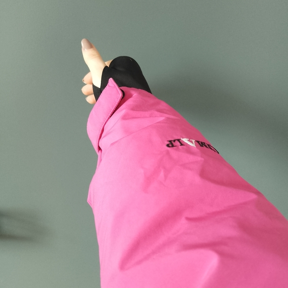 Coat - Picture 6 of 9